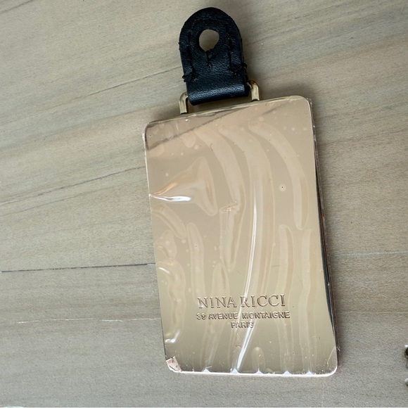 NINA RICCI Calf Skin Leather Zip Around Wallet w/ Mirror. New With Tags 🎁 - Picture 5 of 11